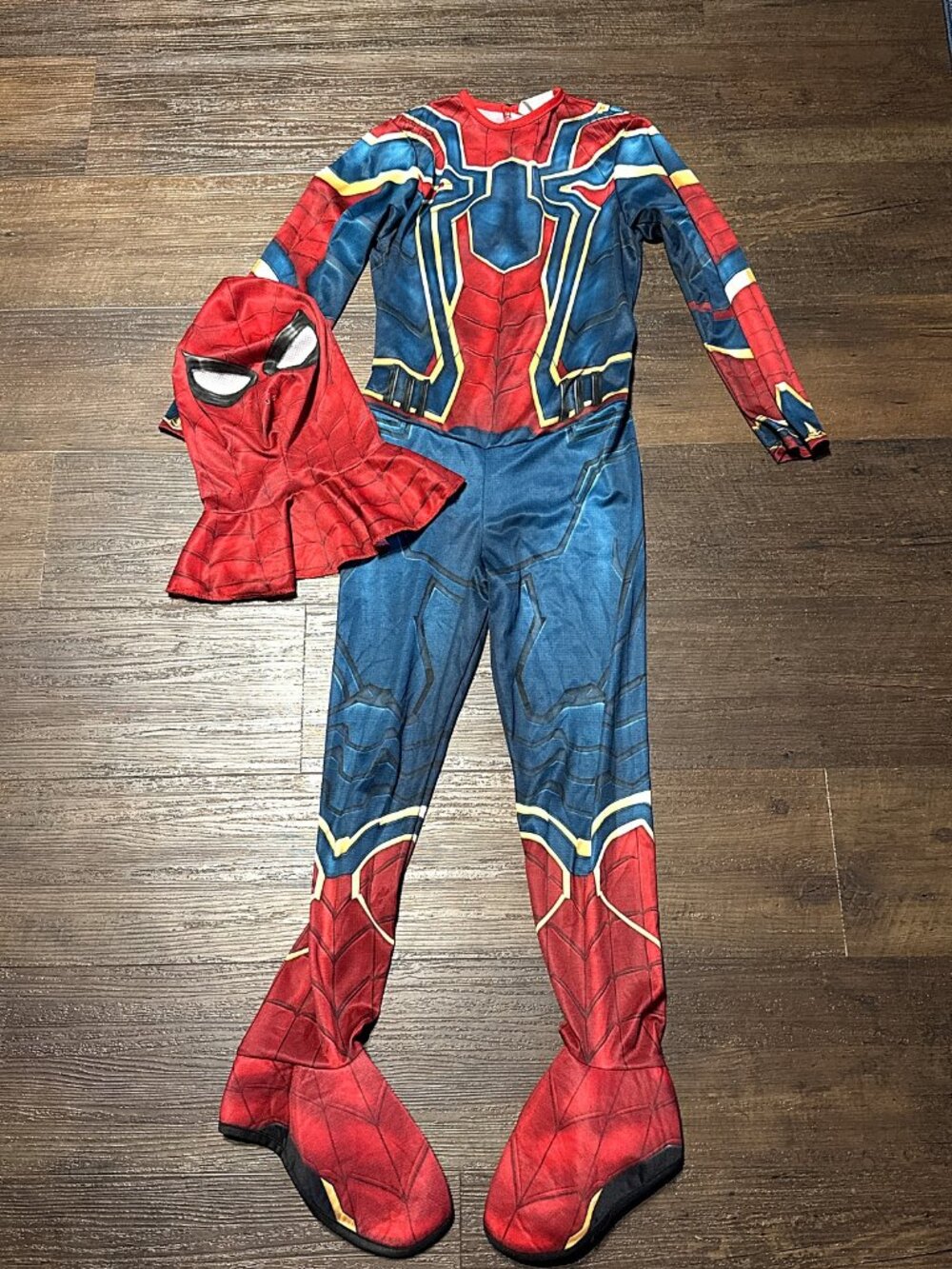 Iron Spider-Man Costume Kids M 7-8 Marvel Avengers Mask Halloween Infinity War